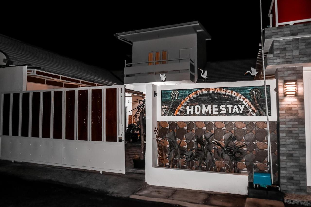 Homestay Homest, Manado, Indonesia 